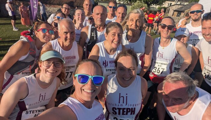 734095046_10162779062806053_1056775182008642648_n Selfie of a group of runners